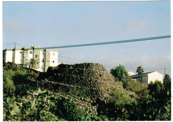[Thumbnail for piedras canarias.jpg]